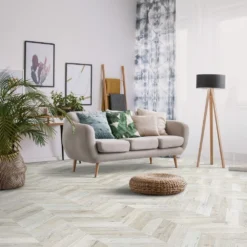 Kaindl Alnwig Oak - Chevron Parquet 8mm Laminate Flooring (333482)