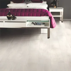 Krono Original Aspen Oak - Supernatural Classic 8mm Laminate Flooring (182132)